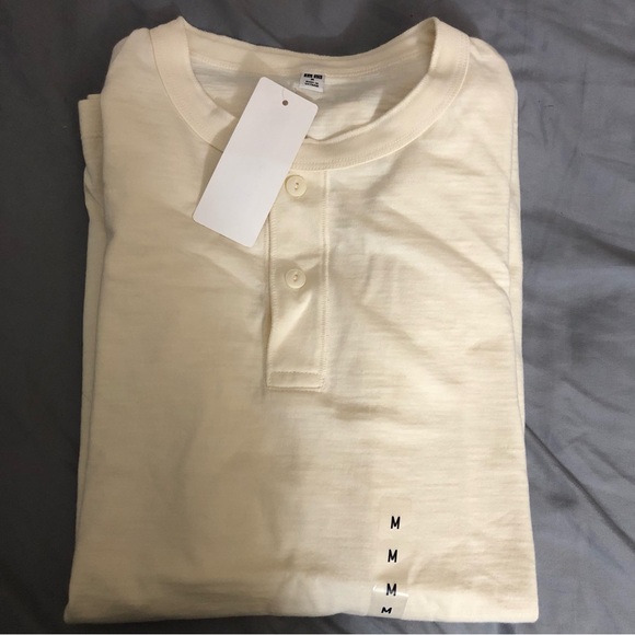 Uniqlo Slub Henley Shirt - Picture 2 of 3